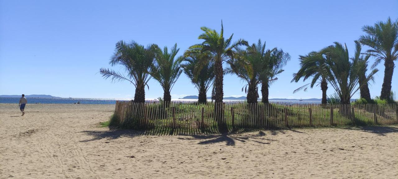 Suite Avec Tropezienne Vue Mer Hyères Екстериор снимка